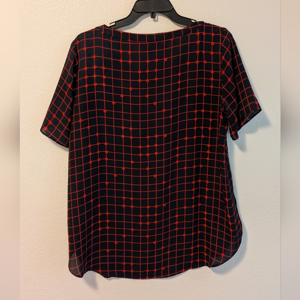 Banana Republic Women's Black and Red Grid Pattern Top - Picture 2 of 5
